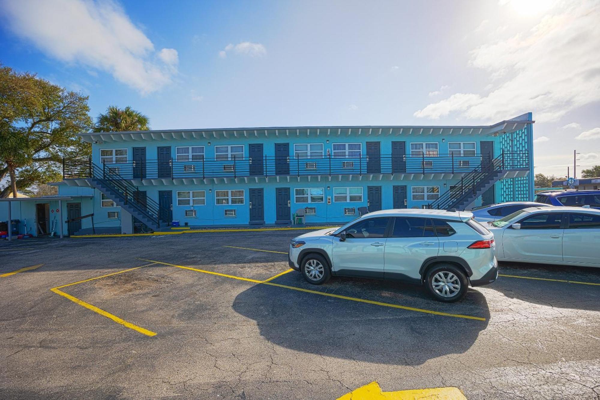 Aladdin Motel Merritt Island Exterior foto